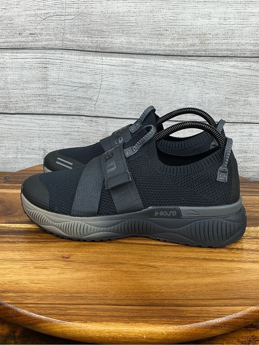 LL Bean Dirigo Black Gray Slip On Sneakers Women’s Shoe Size 8.5